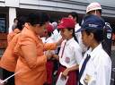 Karyawan VS Siswa